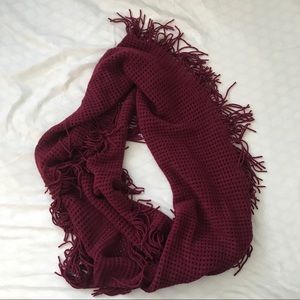 maroon infinity loop scarf